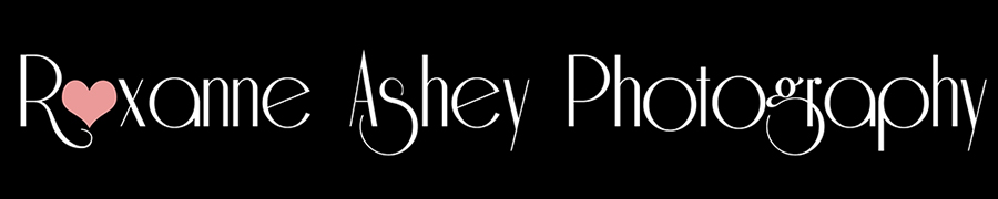 Roxanne Ashey Photography logo